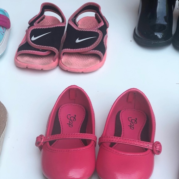 Selling Gap, Geox, Adidas, H&M, Nike, Crocks shoes - Picture 4 of 8